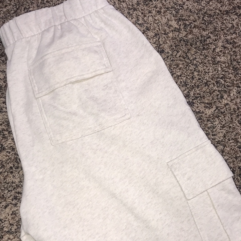 Maurices wide leg cargo sweatpants | NWT! - Picture 4 of 6